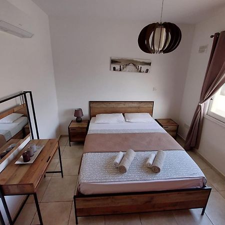 Joanne'S Cosy 1 Bdrm Apt Paphos Exteriér fotografie