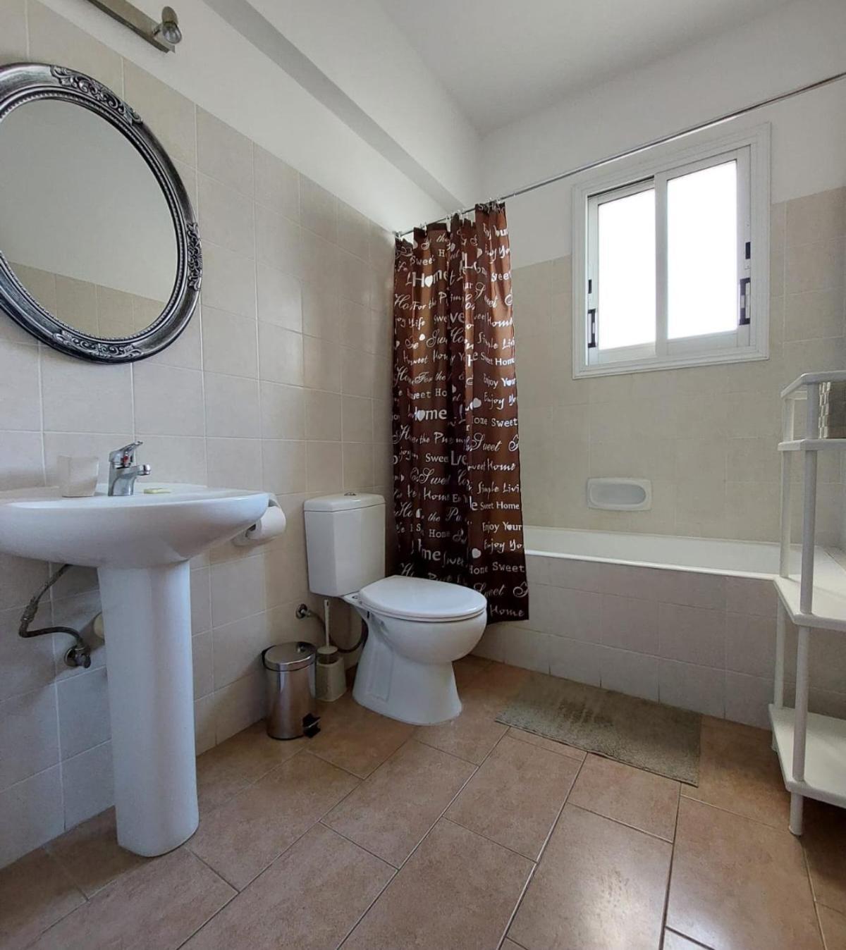 Joanne'S Cosy 1 Bdrm Apt Paphos Exteriér fotografie